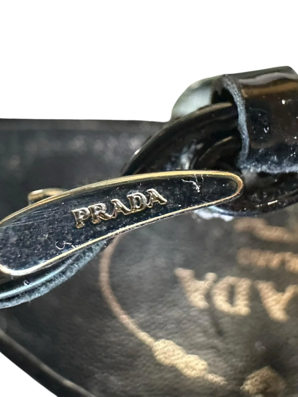 Prada very good